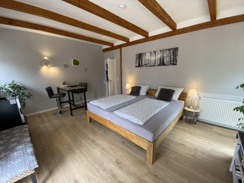 Grosses Doppelzimmer Mit Eigenem Bad Und Kuehlschrank, Frisch Saniert Фридрихског Экстерьер фото
